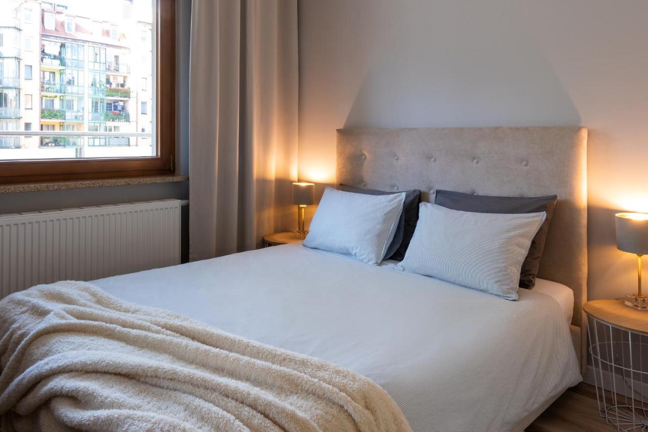 Apartamenty-Wroc Ostrow Tumski Wrocław Exteriör bild